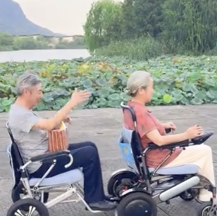 The Ultimate Double Mobility Electric Wheelchair